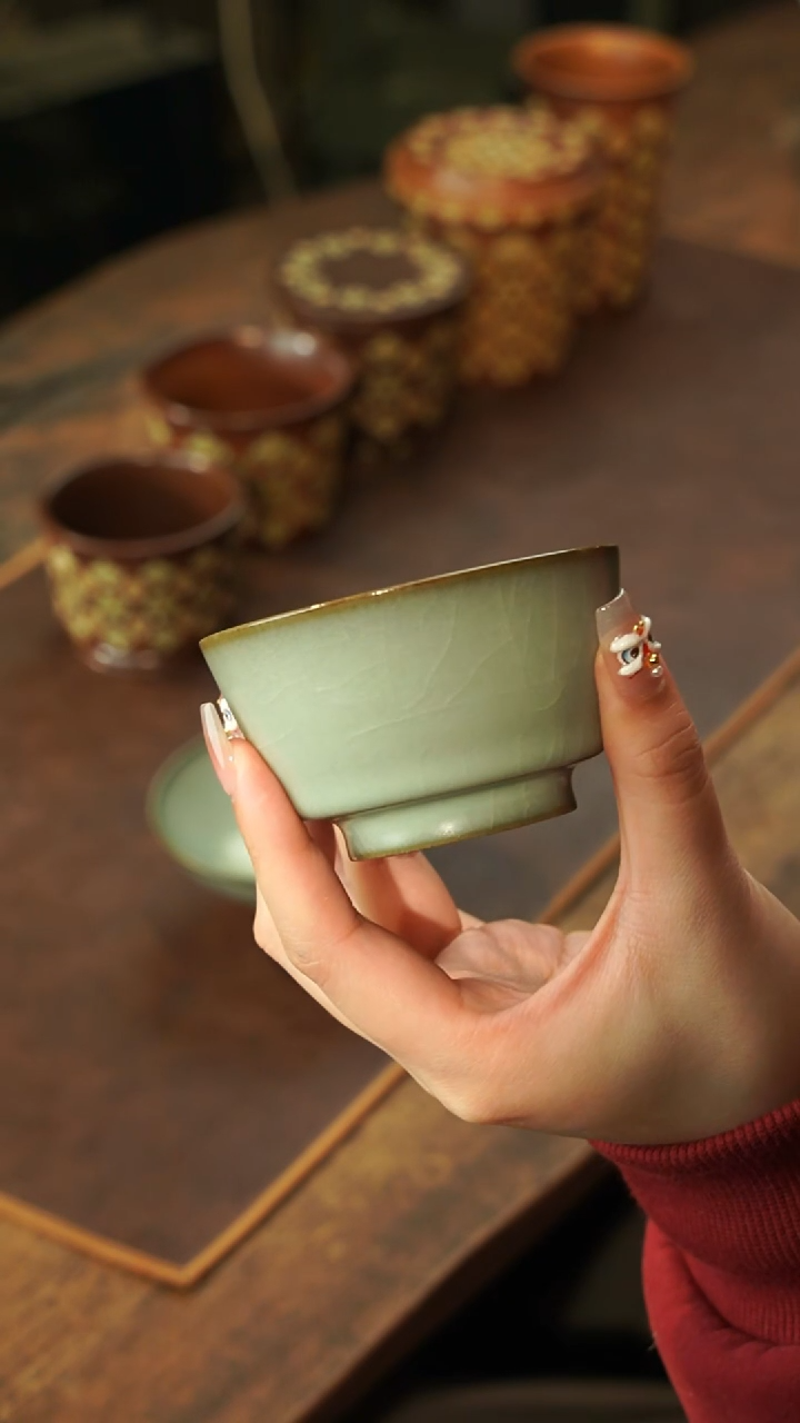 【闪购商品】瓷片瓷茶记 南官支钉马蹄杯