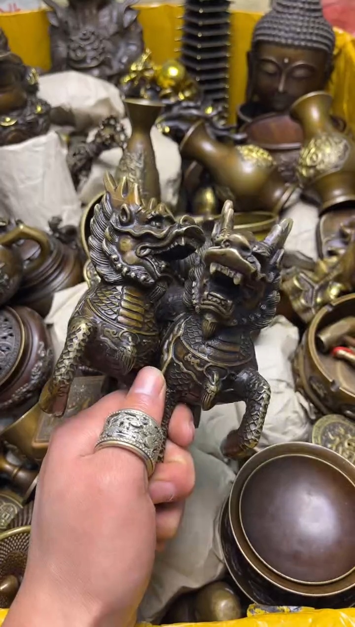 精美铜器，点击下单