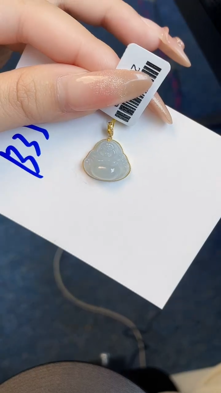 【闪购商品】翡翠颈饰18K金镶嵌00000000