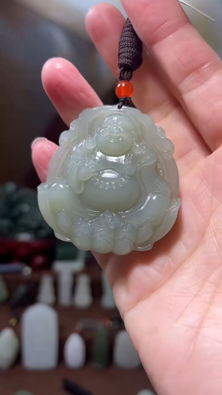 颈饰未镶嵌和田玉·