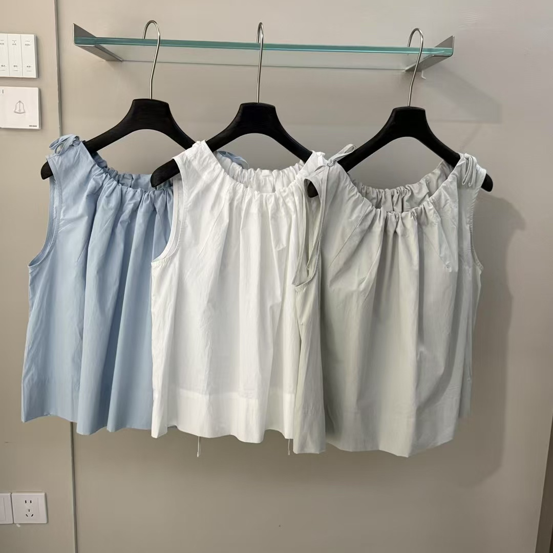 8932韩女日常 褶皱无袖上衣