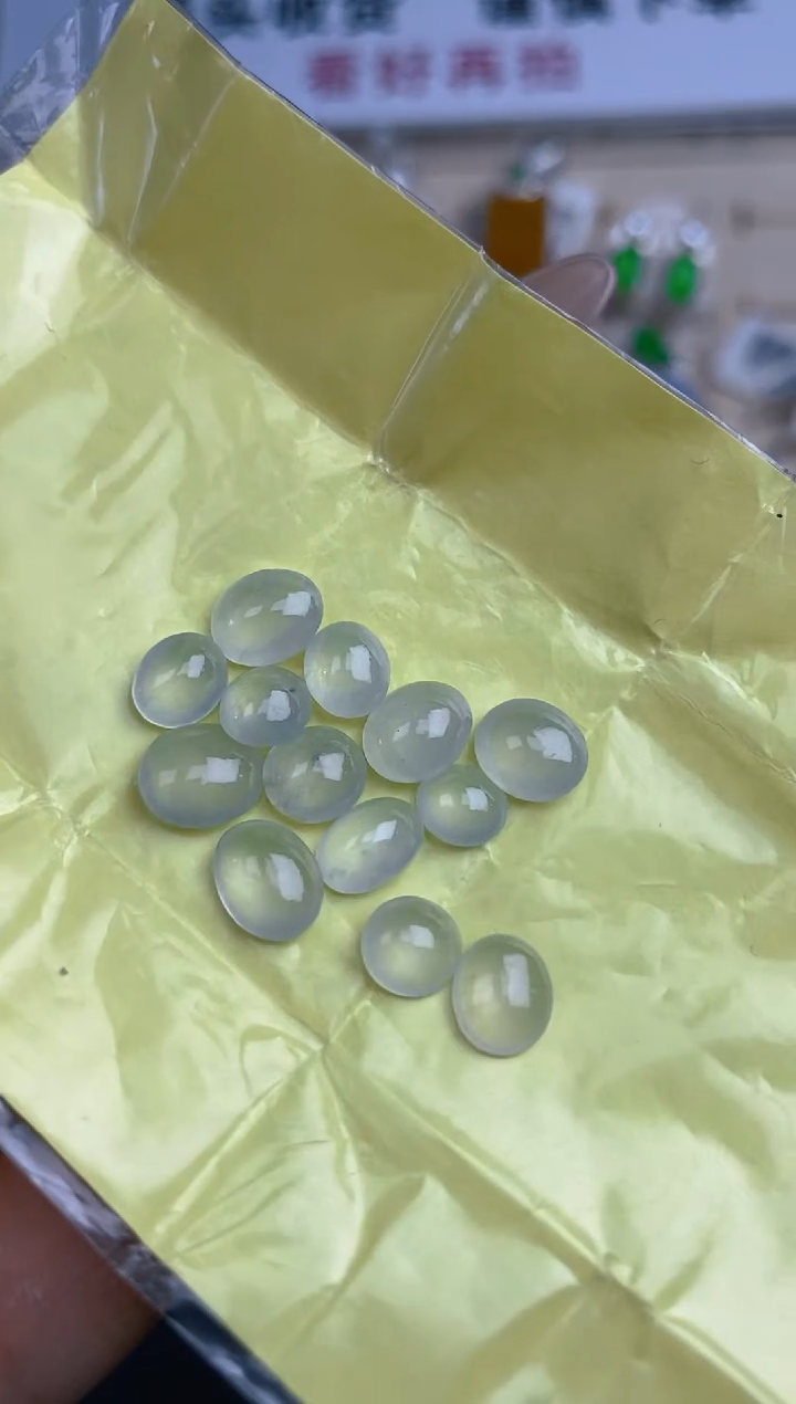 【闪购商品】定制翡翠未镶嵌天然翡翠蛋面98