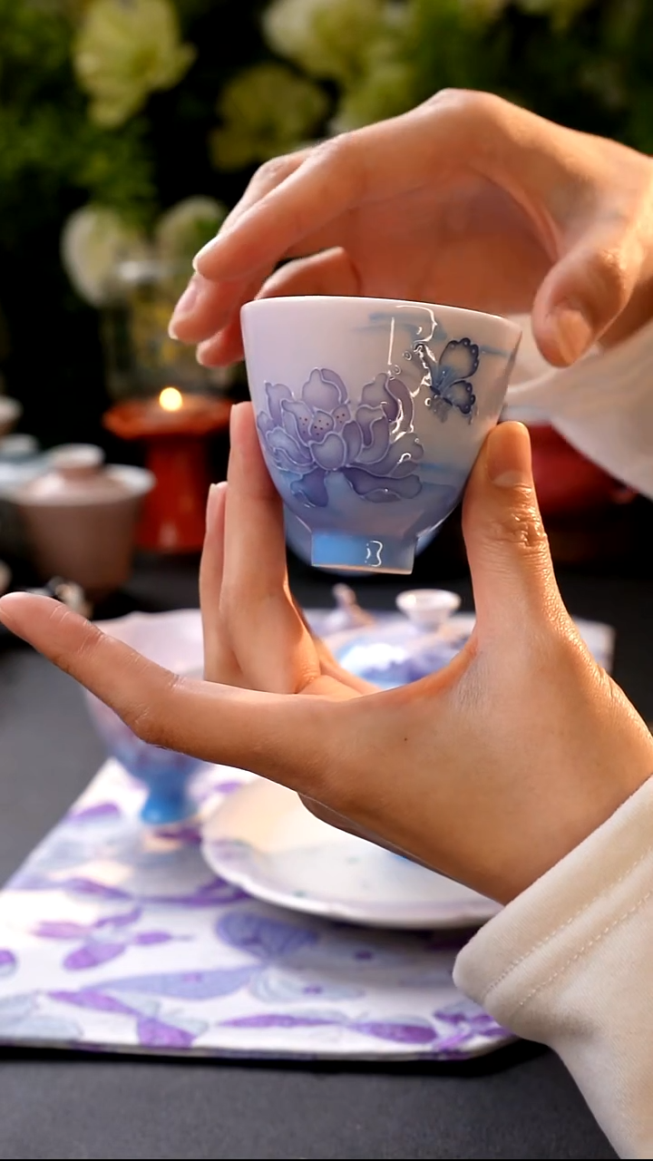 哈哈哈红红火火恍恍惚惚