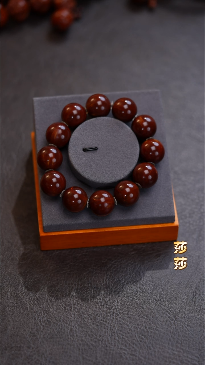 吊坠橄榄核石****锅橄榄核