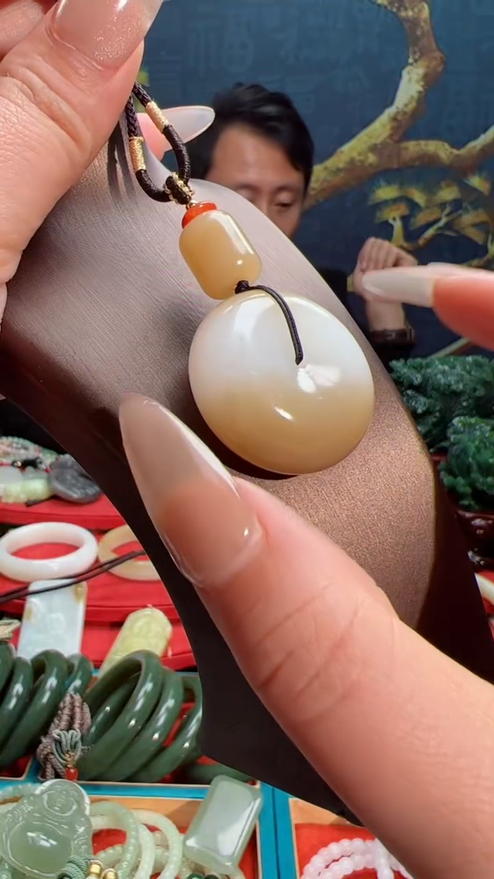 【闪购商品】和田玉吊坠未镶嵌1