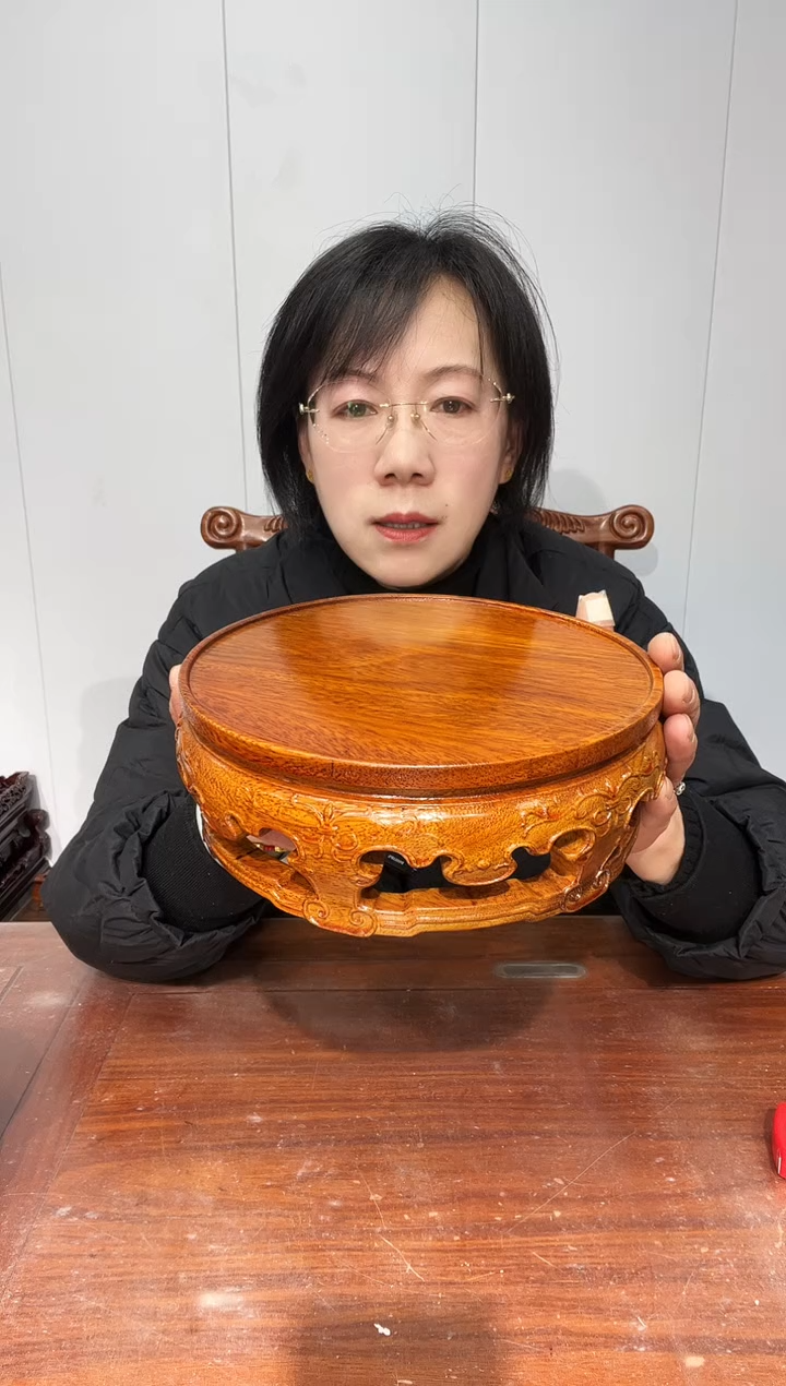 木雅*老花整木雕刻圆形20*22*8  两个