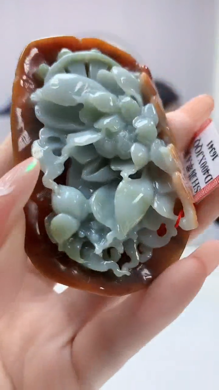 【闪购商品】定制翡翠未镶嵌4852DD-毛货挂件161