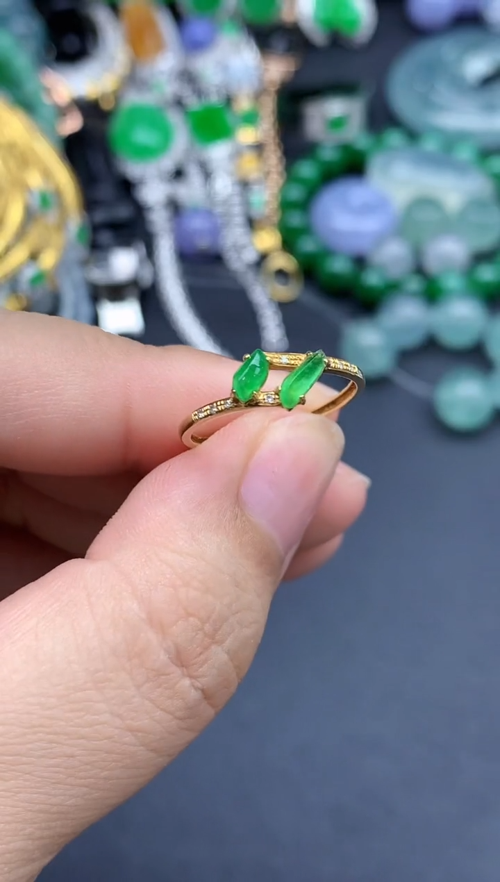 翡翠戒指18K金镶嵌188-春日珠宝