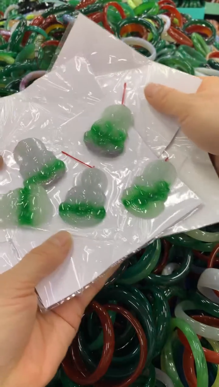 手镯玛瑙/玉髓未镶嵌11111