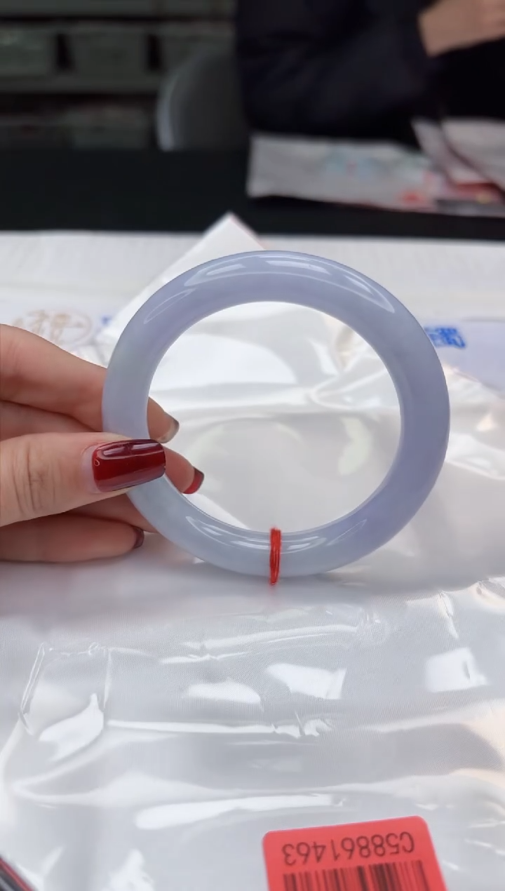 【闪购商品】翡翠手镯未镶嵌，手镯均需要有包容心57~59