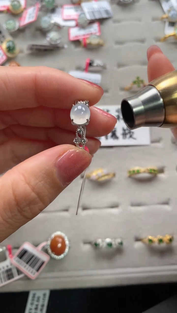 【闪购商品】翡翠戒指银S925镶嵌22222222    4