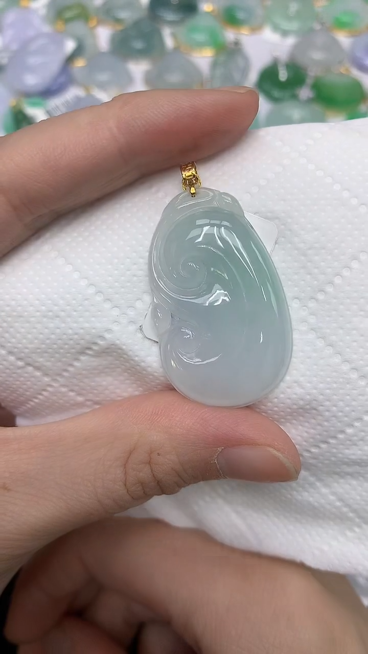 颈饰18K金镶嵌翡翠11111111