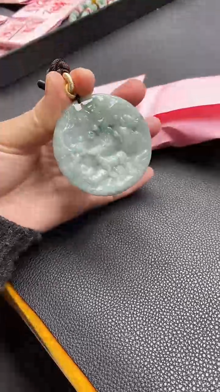 【闪购商品】翡翠颈饰未镶嵌挂件