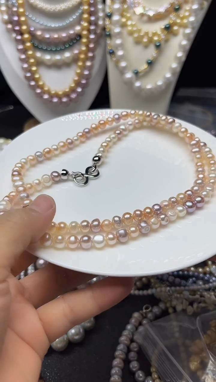 淡水珍珠未镶嵌颈饰多人