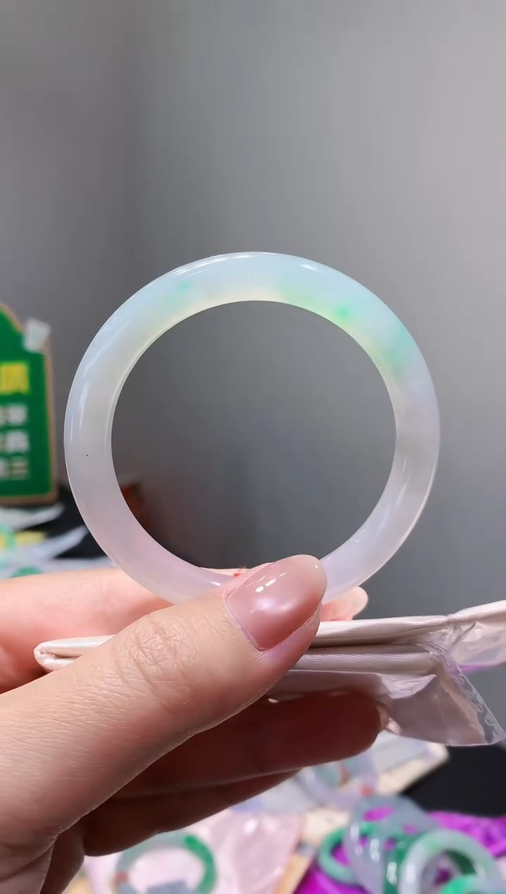 未镶嵌手镯翡翠- k100 天然缅甸A货翡翠54.5圆条