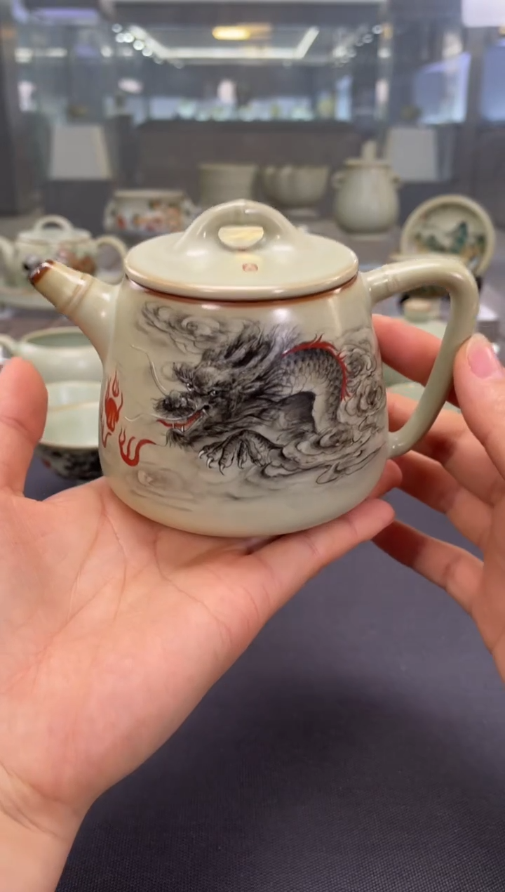 【闪购商品】周泽堂余秀华彩绘竹节石瓢壶（墨龙）