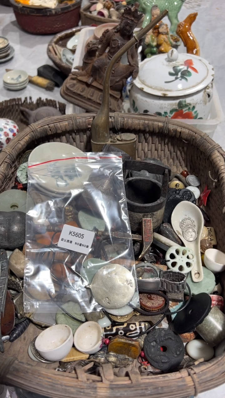 薄*糖秒拍秒付闪购瓷铜摆件