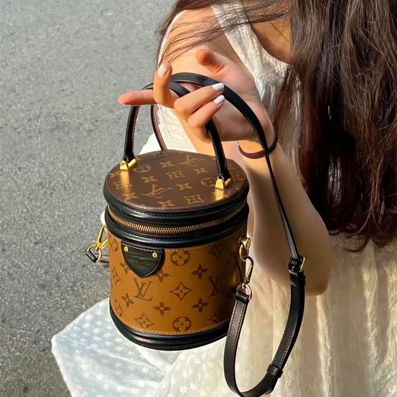 99新 LouisVuitton/路易威登 发财桶老花单肩包芯片款 23215553