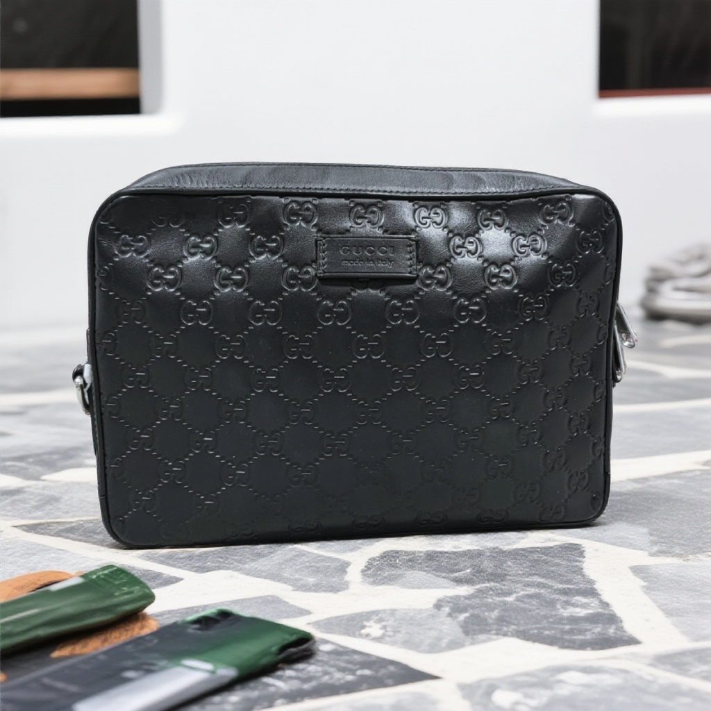 95新 GUCCI/古驰   黑色手拿包  1860 4183 