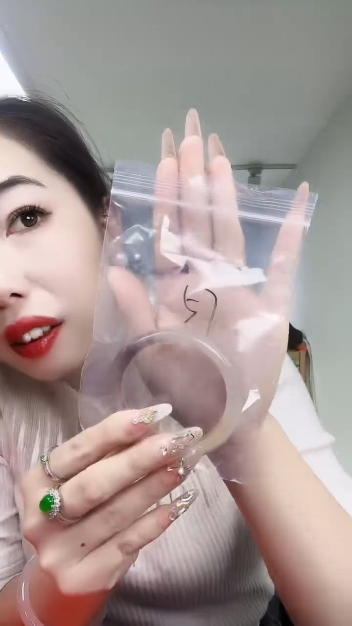 【闪购商品】石英质玉手镯未镶嵌金丝玉手镯56-57 圈口