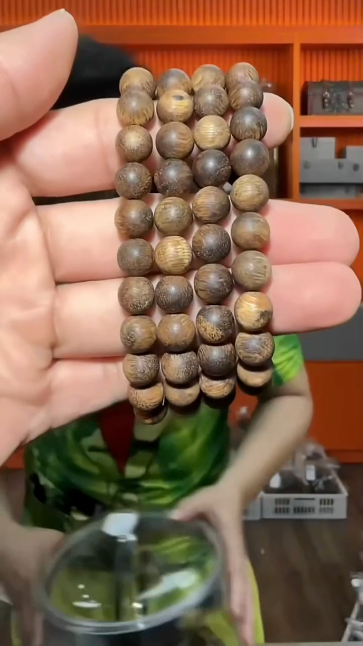 沉香手串182号沉水单圈0.8多样性发一