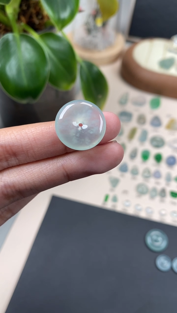 【闪购商品】翡翠颈饰未镶嵌翡翠冰晴平安扣