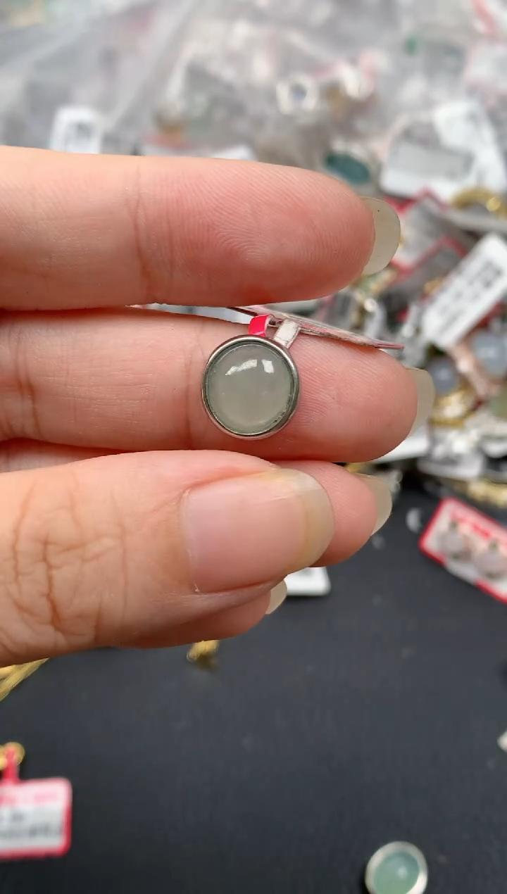 翡翠戒指银S925镶嵌天然A货缅甸翡翠