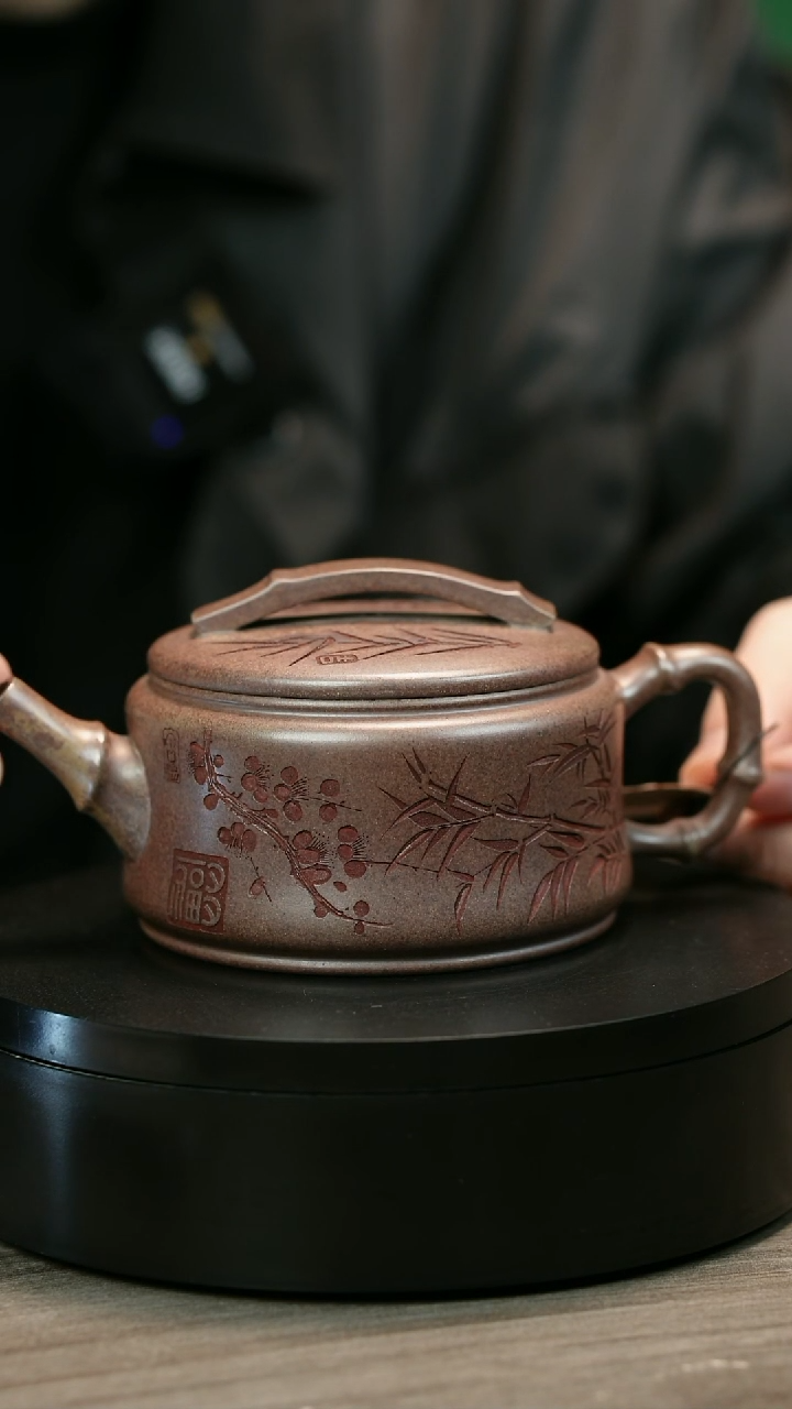 茶壶紫砂小****厂H2417李小琴段泥梅竹双清竹碗