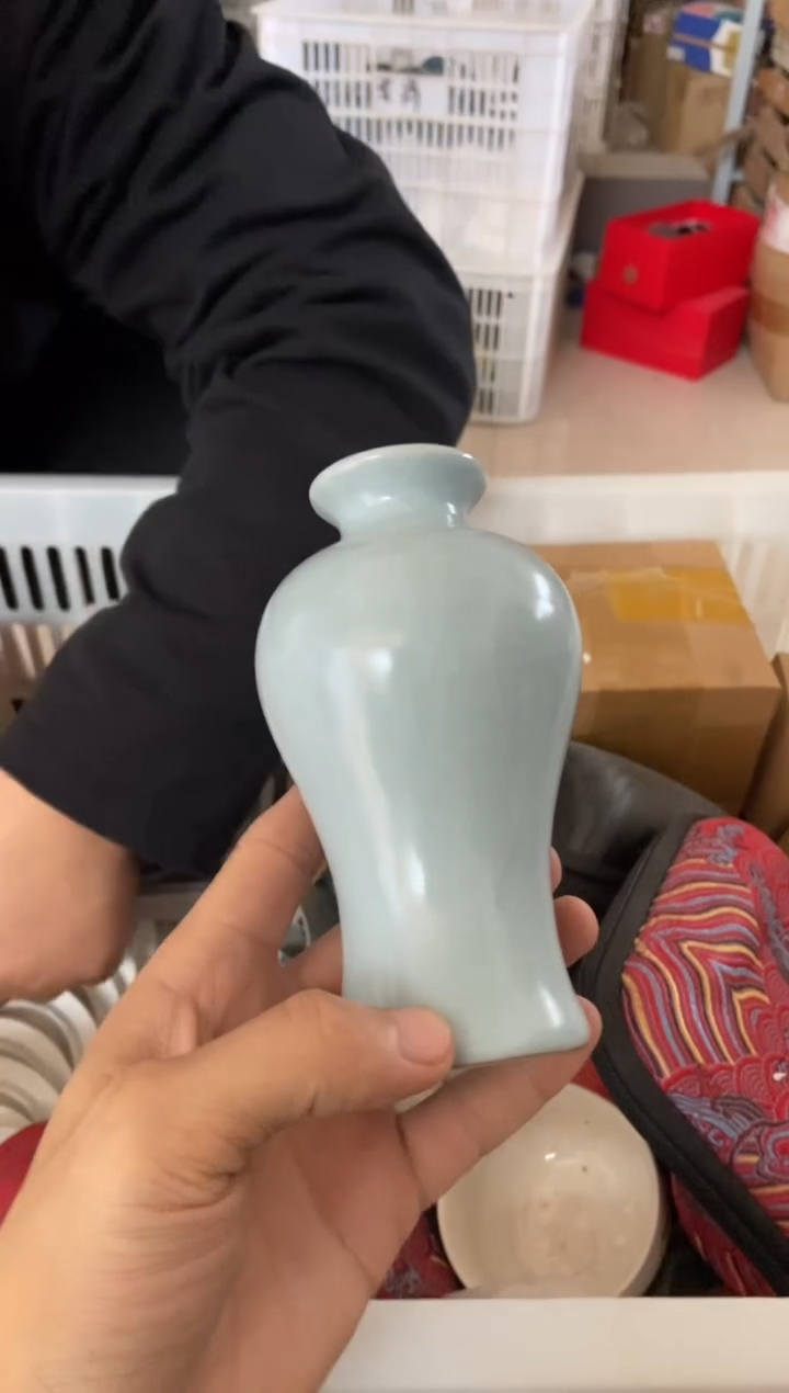 无运费险有瑕疵的摄影的产品有使用过的痕迹有点脏介意勿拍