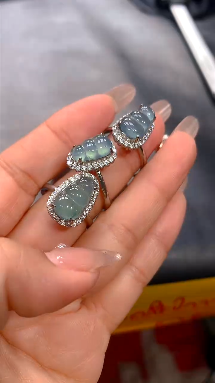 【闪购商品】定制翡翠未镶嵌48-多样性发货（发其一）