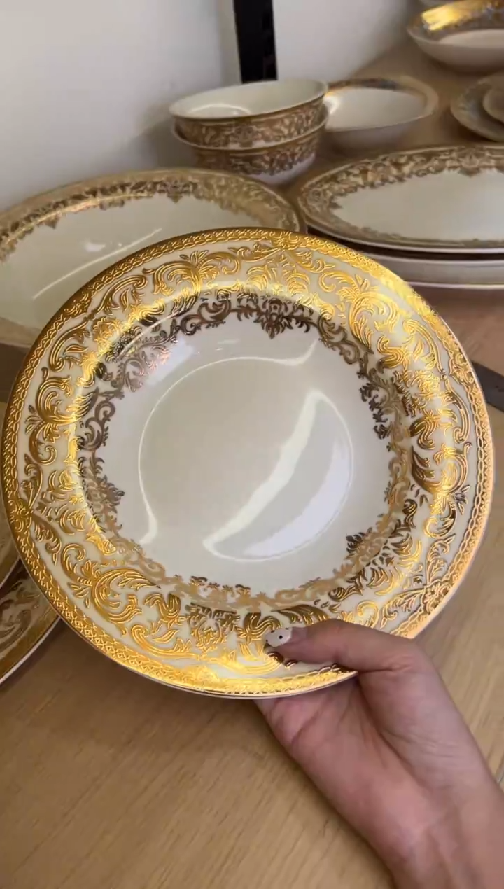 瓷片9寸草帽盘2个一单