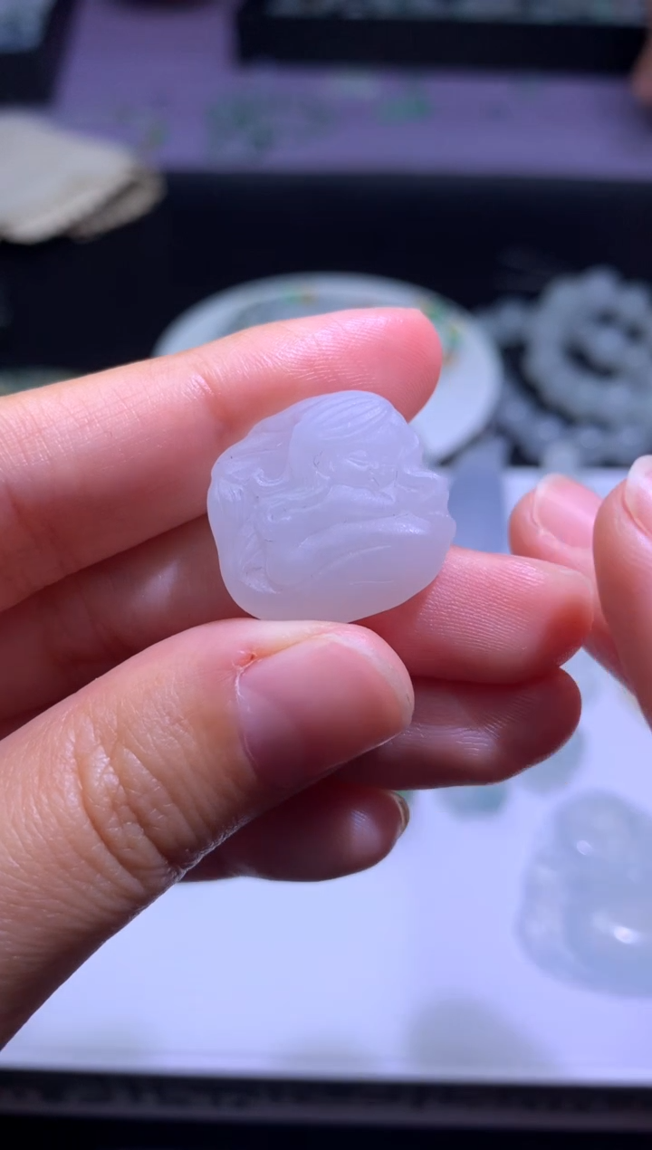 定制翡翠未镶嵌毛货