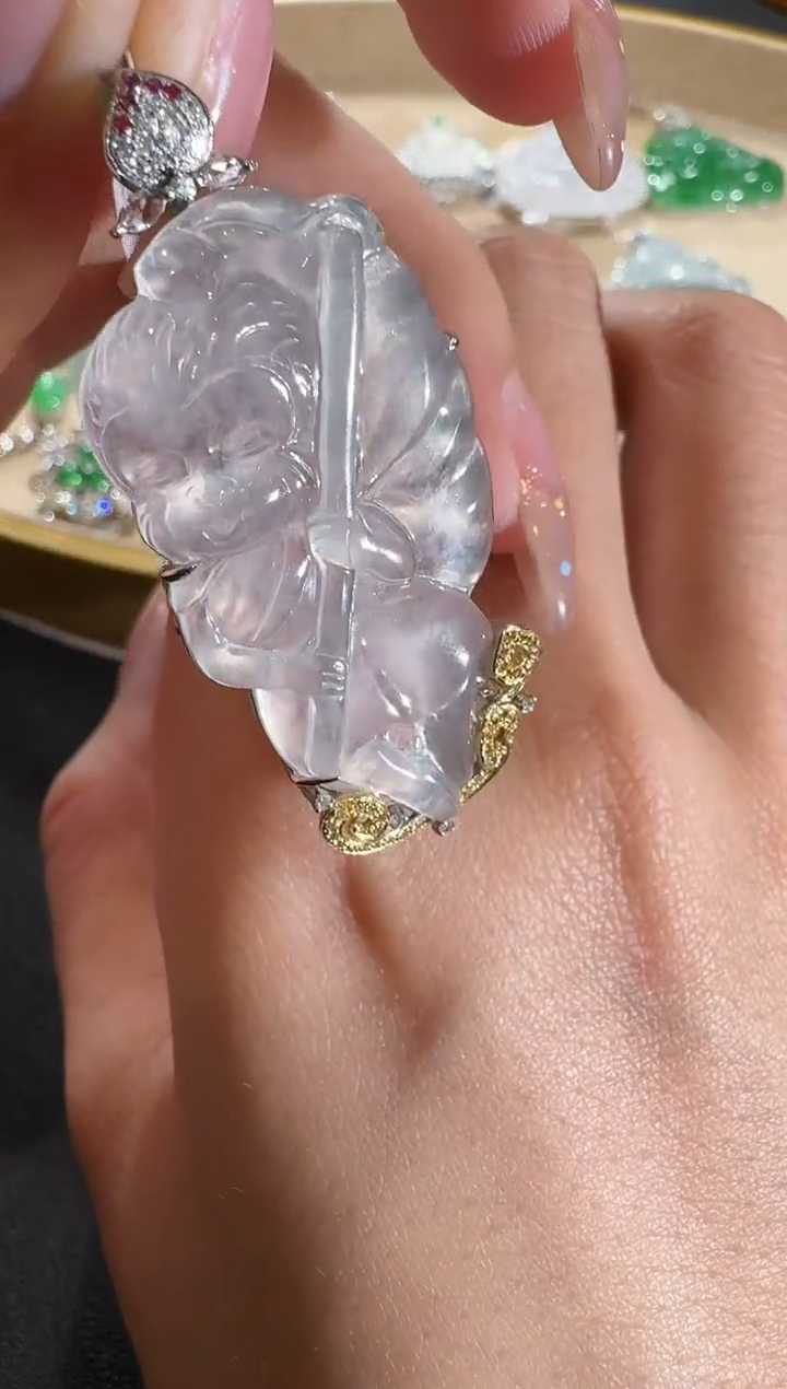 【闪购商品】翡翠吊坠(不含链)18K金镶嵌【源头工厂】钻石镶嵌