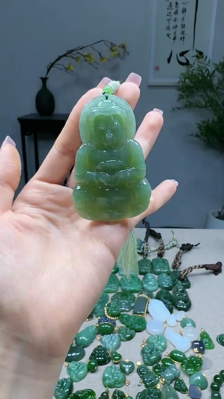 未镶嵌和田玉挂件1