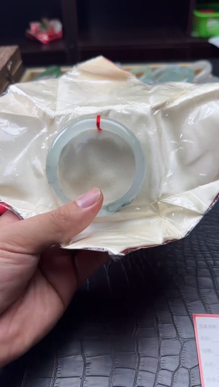 翡翠手镯一图一物所见所得6