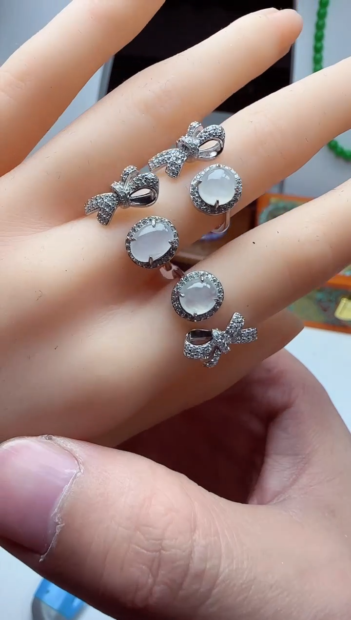 【闪购商品】翡翠颈饰银S925镶嵌0025 多样性发货只发一件