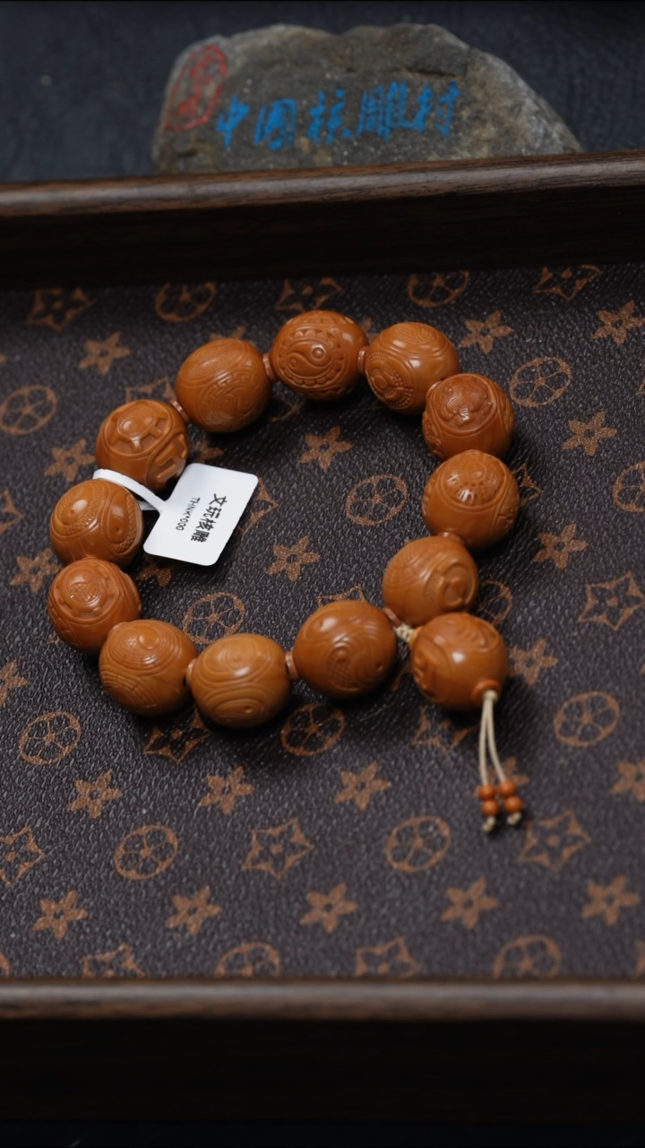 【闪购商品】橄榄核吊坠橄榄核