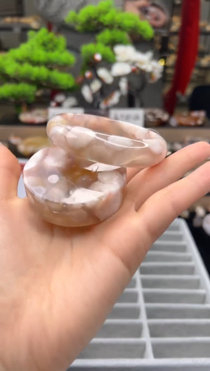 【闪购商品】石英质玉未镶嵌手镯57圈口（赠送镯心）13116