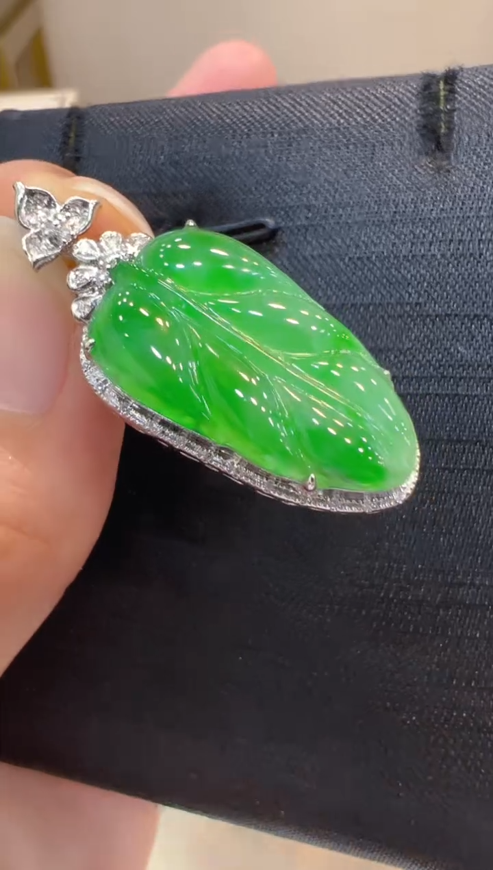 翡翠18K金镶嵌吊坠(不含链)多样性团购发一件