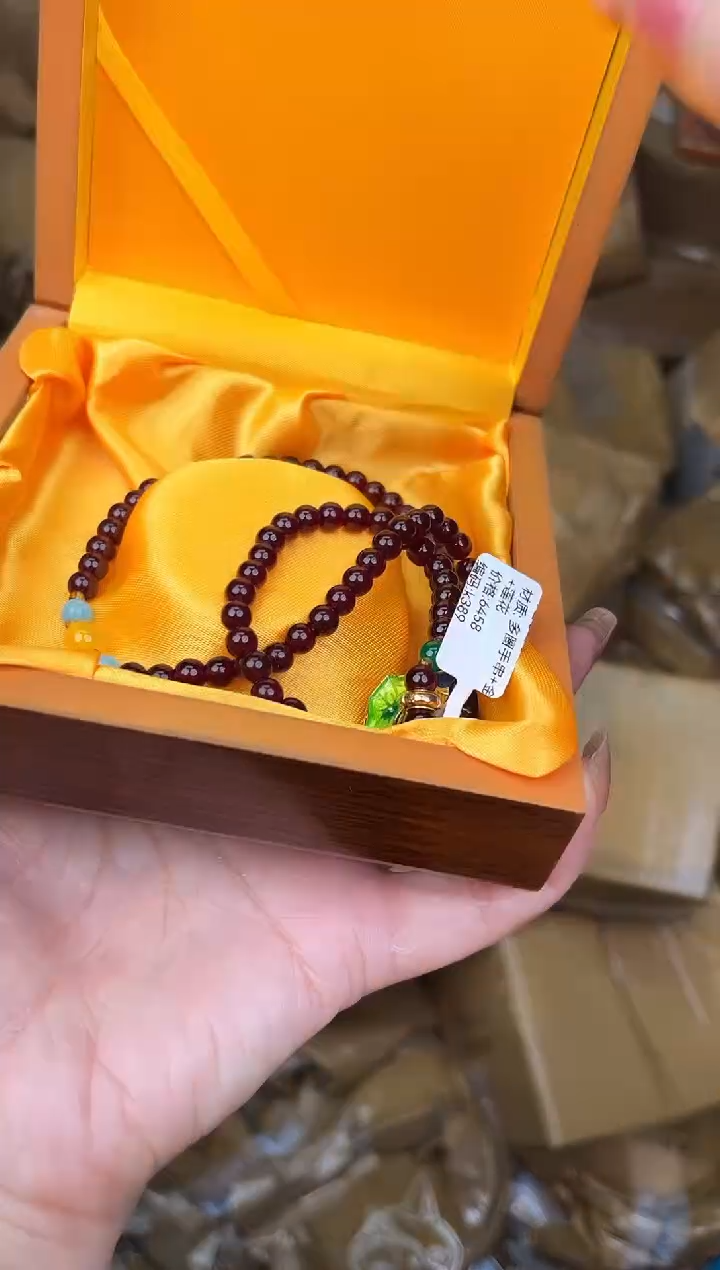 手串立夏甄选福利闪购商品无礼盒
