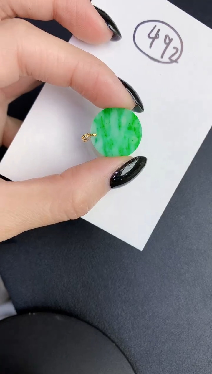 【闪购商品】翡翠颈饰18K金镶嵌000000000