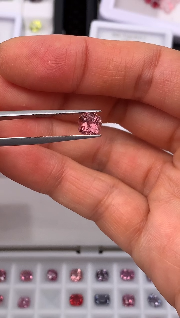 裸石尖晶石1.4ct-25-12-72