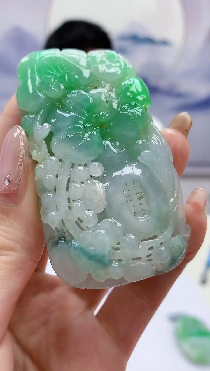 【闪购商品】定制翡翠未镶嵌4925jw-毛货挂件100