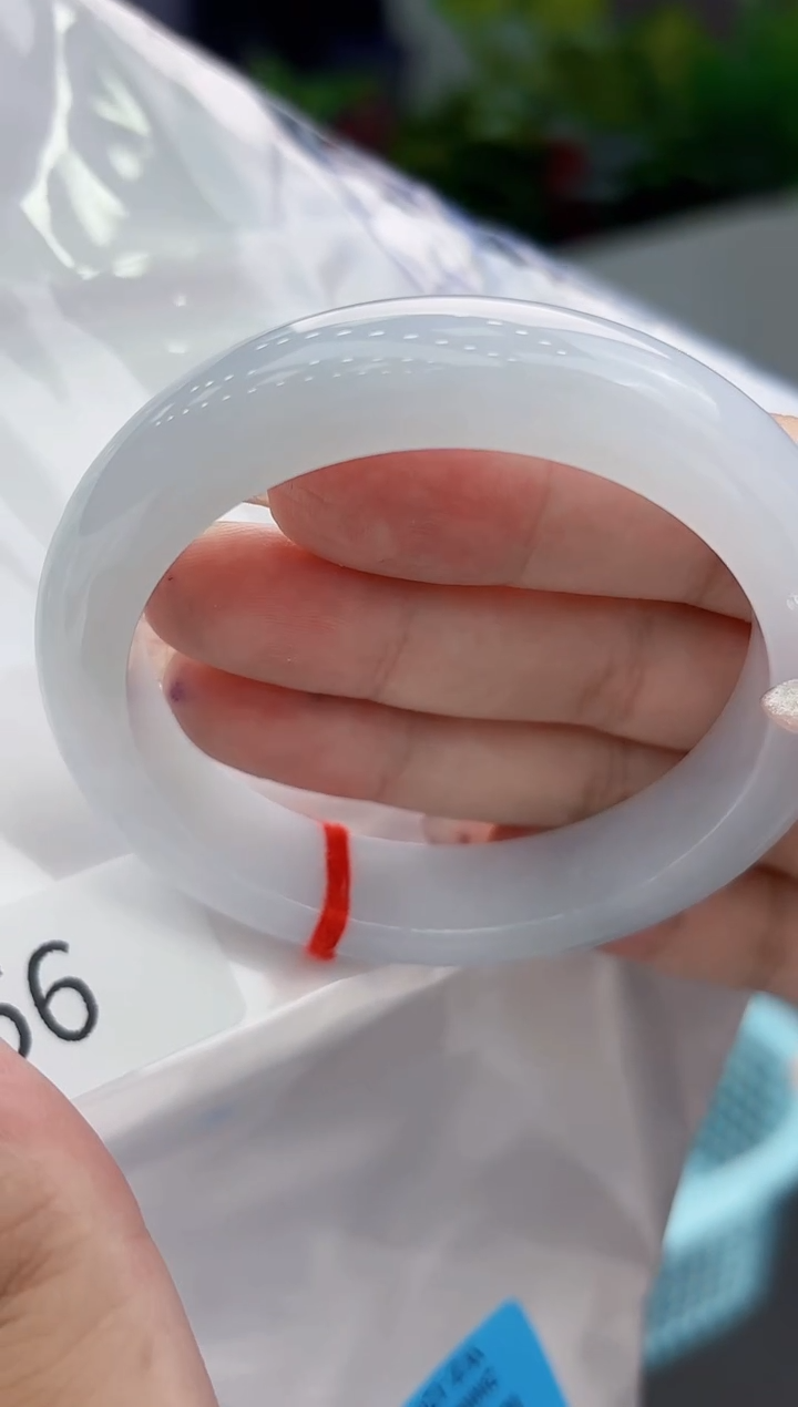 【闪购商品】翡翠手镯未镶嵌翡翠手镯