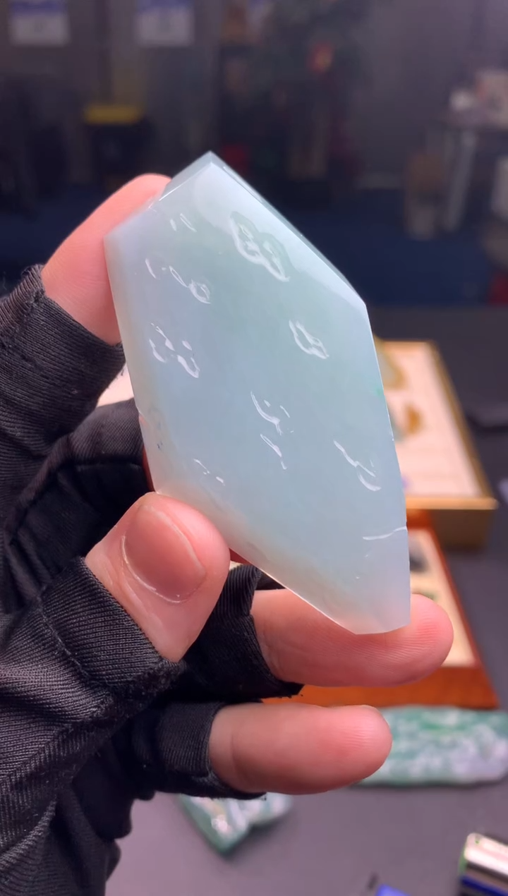 定制翡翠未镶嵌              