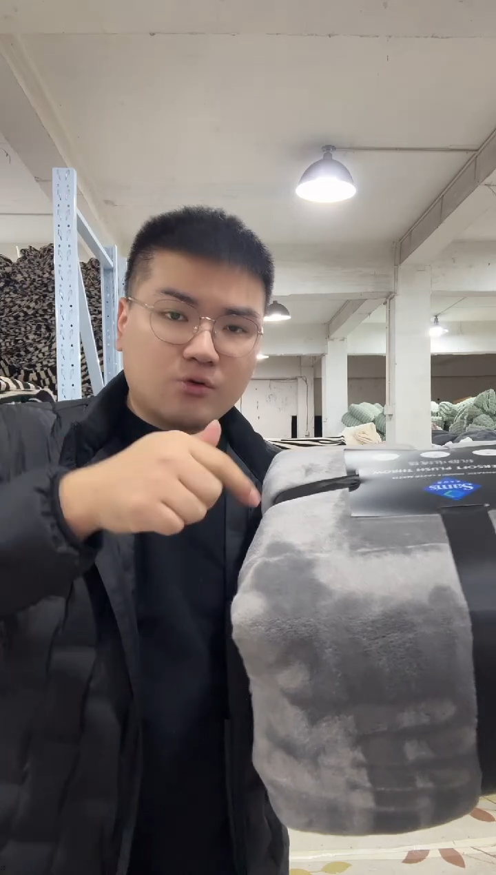 兔毛清货【2*2.3米毯子】外贸原单毛毯底价清货拼手速