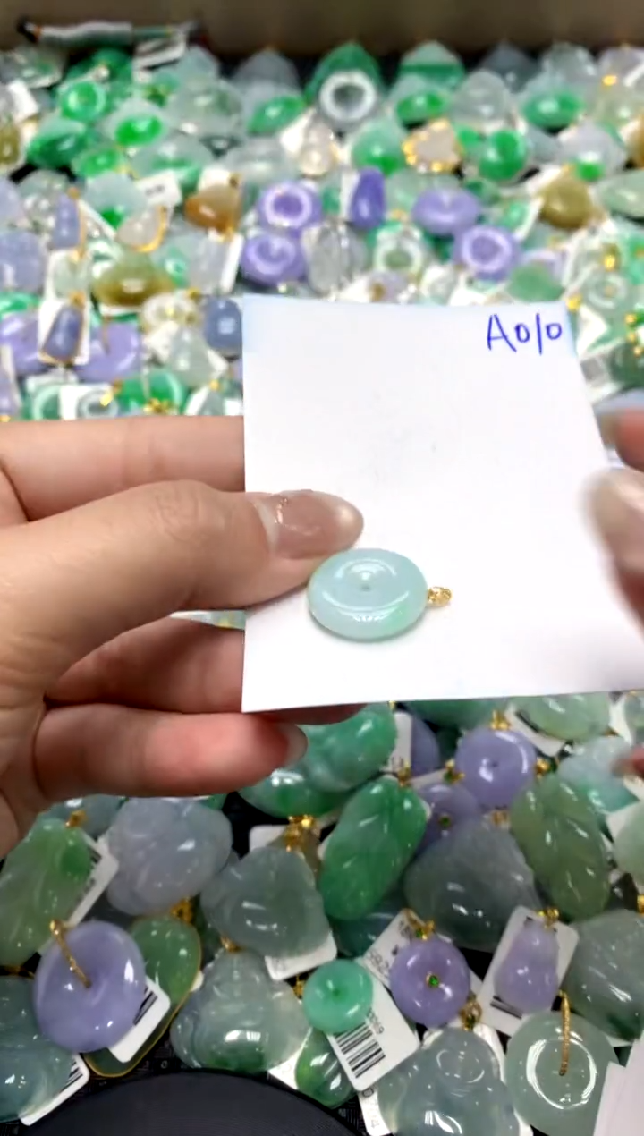 【闪购商品】翡翠颈饰18K金镶嵌1111111111111111