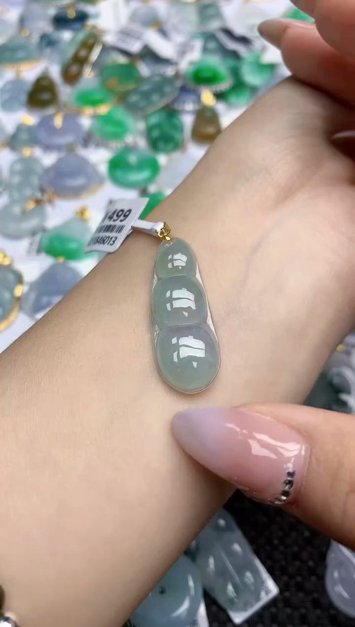 【闪购商品】翡翠颈饰18K金镶嵌天然翡翠A货