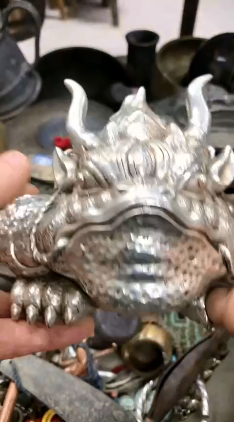 【闪购商品】一物一拍编号白金蟾