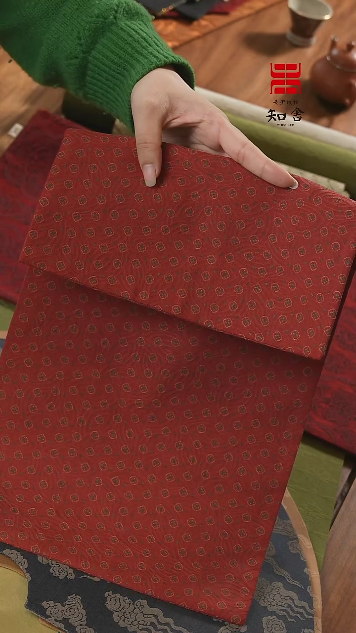 【闪购商品】织绣干泡·············